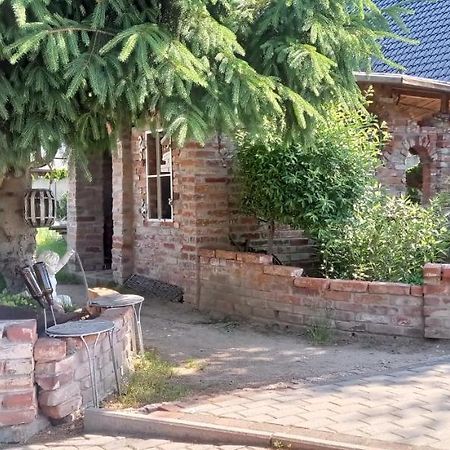 Pokoje Goscinne Cisowa Жельона Гора Екстериор снимка